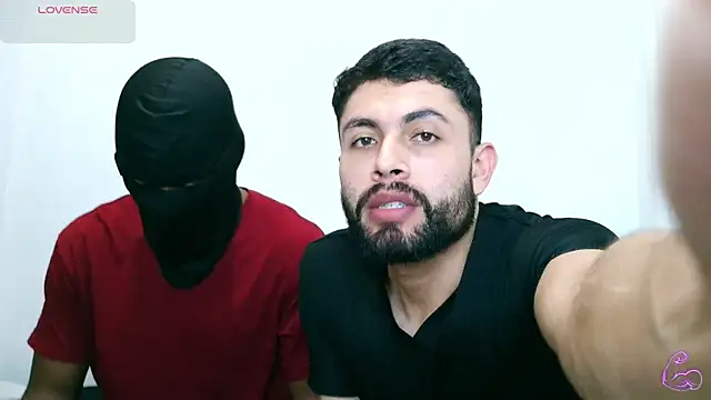 Snapshot of davgostoso chatting on 03-06-26, 01:40 davgostoso online show from 03-06-26, 01:40