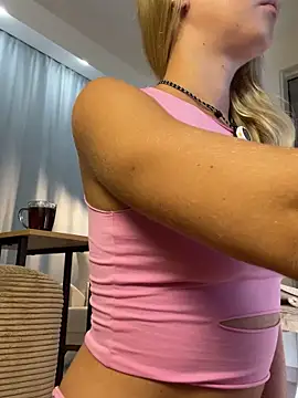 teasecake online show from 09-27-25, 01:32