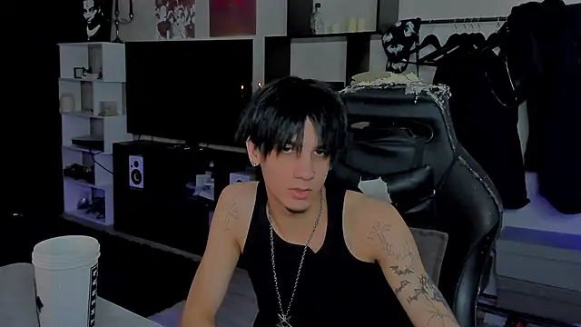 Snapshot of MarkBrowniii chatting on 02-16-26, 12:34 MarkBrowniii online show from 02-16-26, 12:34