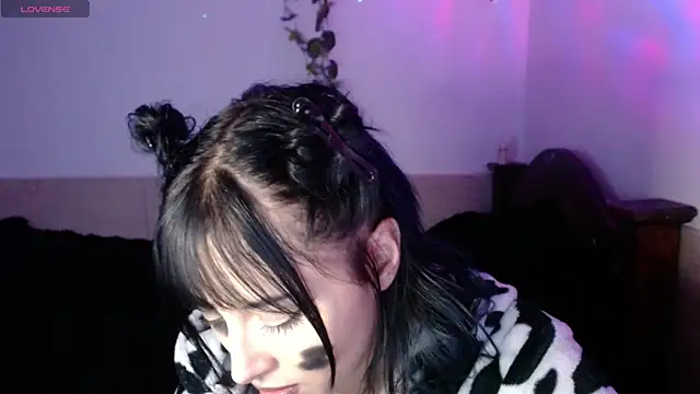 shayla bbs online show from 10-18-25, 09:04