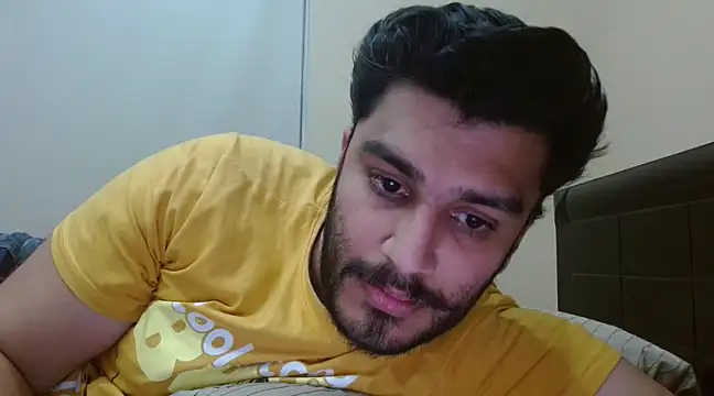 Snapshot of robintoit chatting on 01-06-25, 03:51 robintoit online show from 01-06-25, 03:51
