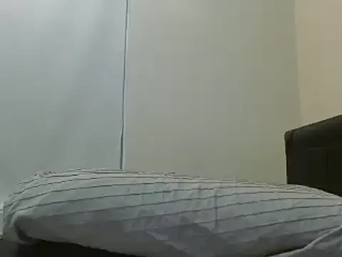 Snapshot of robintoit chatting on 01-12-25, 03:28 robintoit online show from 01-12-25, 03:28