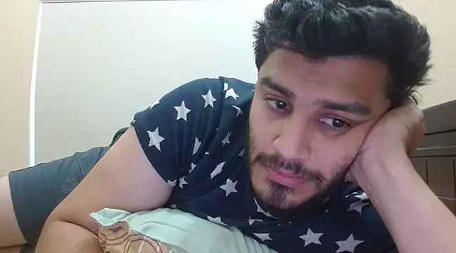 Snapshot of robintoit chatting on 02-18-25, 05:42 robintoit online show from 02-18-25, 05:42