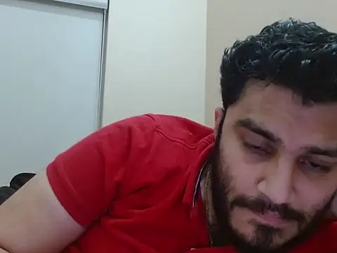 Snapshot of robintoit chatting on 11-16-25, 03:39 robintoit online show from 11-16-25, 03:39