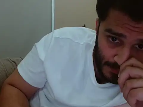 Snapshot of robintoit chatting on 03-03-26, 05:13 robintoit online show from 03-03-26, 05:13