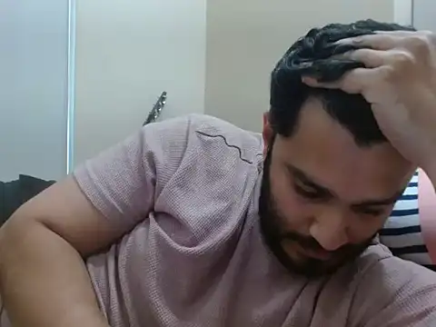 Snapshot of robintoit chatting on 03-08-26, 05:00 robintoit online show from 03-08-26, 05:00