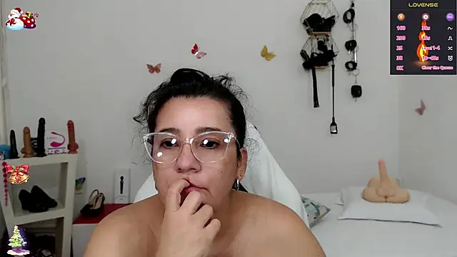 mom hot   online show from 01-07-26, 07:38
