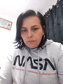 Natasha milf   online show from 01-30-25, 11:02