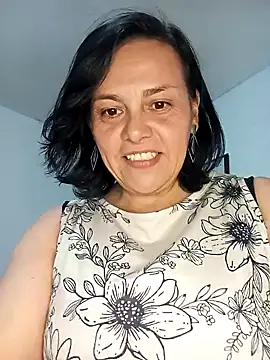Natasha milf   online show from 02-01-25, 07:23