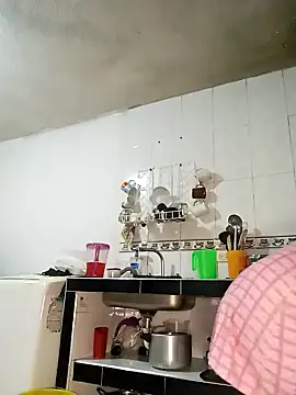 Natasha milf   online show from 02-03-25, 10:14