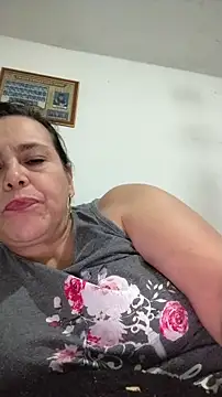 Natasha milf   online show from 06-18-26, 03:16