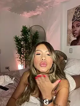  laura 02 online show from 12-28-24, 04:52