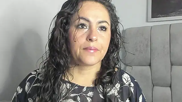 hanny milf online show from 09-24-25, 11:46