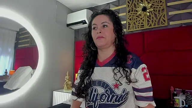 hanny milf online show from 05-10-26, 11:37