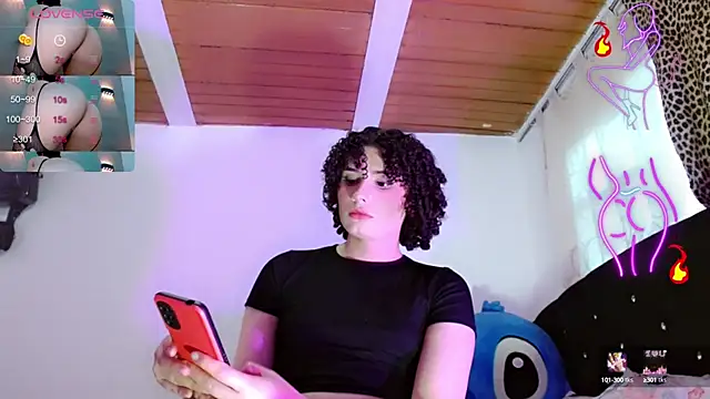 DoveCameron  online show from 12-13-24, 10:34