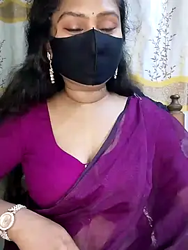 Idhika Paul online show from 02-13-25, 11:58