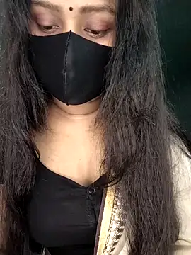 Idhika Paul online show from 11-06-25, 12:39