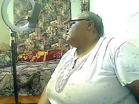 HOTSUGARX5 online show from 05-11-26, 04:37