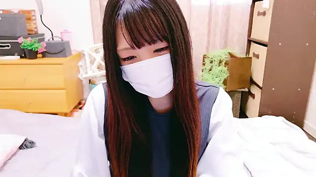 Snapshot of tsumugi_h chatting on 12-02-24, 04:09 tsumugi h online show from 12-02-24, 04:09