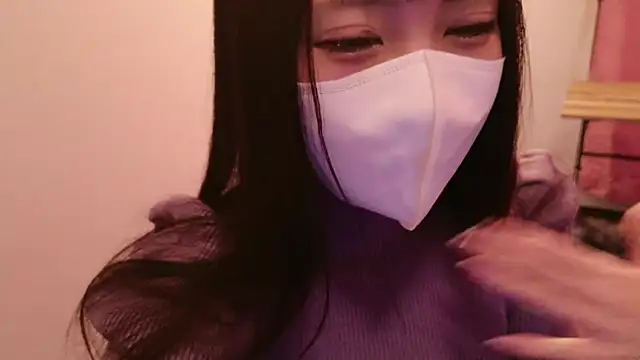 Snapshot of tsumugi_h chatting on 02-15-25, 07:49 tsumugi h online show from 02-15-25, 07:49