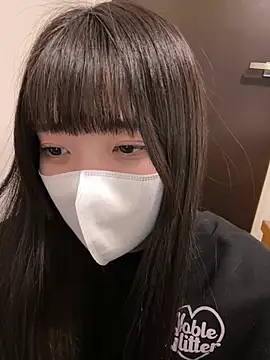 Snapshot of irohani_usagi chatting on 01-01-25, 04:39 irohani usagi online show from 01-01-25, 04:39