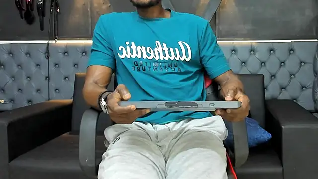 Terrance z online show from 11-24-25, 07:46