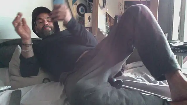 DJUX online show from 12-16-24, 07:37