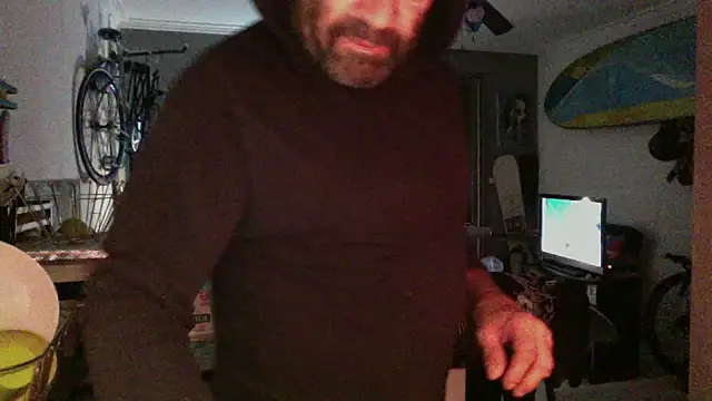 DJUX online show from 12-18-24, 04:09