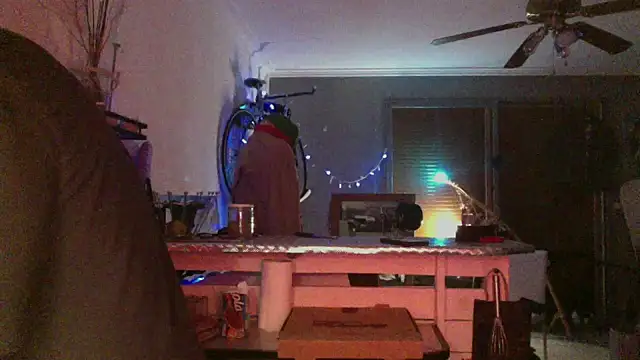 DJUX online show from 12-20-24, 04:20