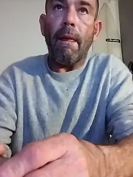 DJUX online show from 02-14-25, 03:54