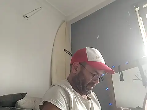 DJUX online show from 02-19-25, 11:06