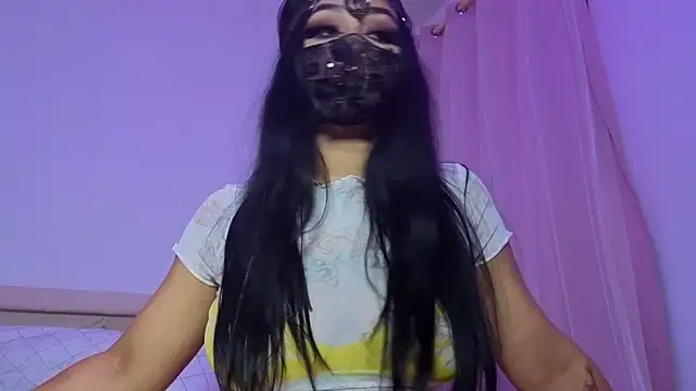 kamila french online show from 05-06-26, 09:09