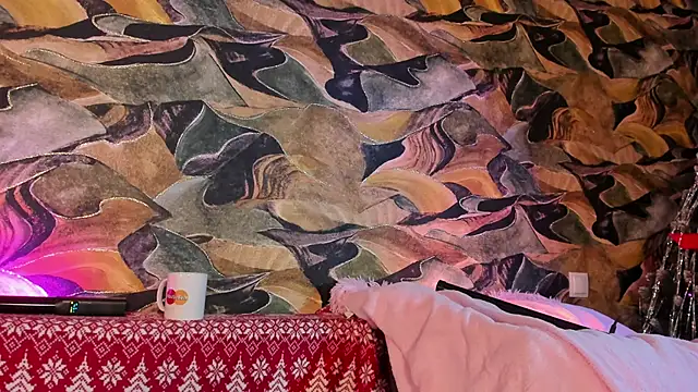 CrystalRey online show from 01-11-25, 05:31