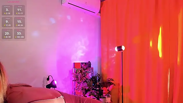 CrystalRey online show from 04-10-26, 08:52