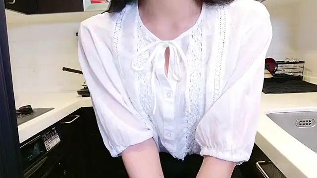 Snapshot of sayaka_xo chatting on 06-02-26, 12:12 sayaka xo online show from 06-02-26, 12:12