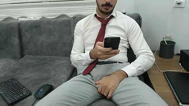 Naughtb0y online show from 12-19-24, 03:19