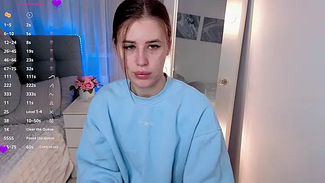 Milkissss online show from 03-25-26, 06:19