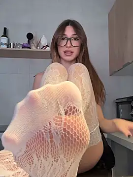 mollyyank online show from 04-12-26, 09:25