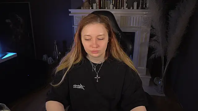 carolina elf online show from 02-05-26, 07:46