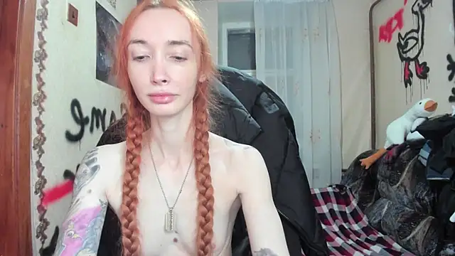 Snapshot of Roxy_Silver chatting on 12-04-24, 09:46 Roxy Silver online show from 12-04-24, 09:46