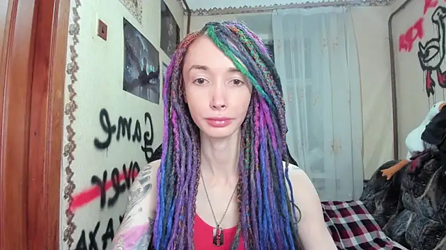 Snapshot of Roxy_Silver chatting on 12-09-24, 07:18 Roxy Silver online show from 12-09-24, 07:18