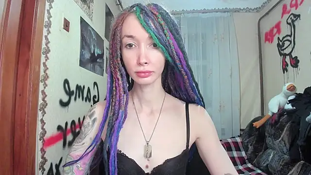 Snapshot of Roxy_Silver chatting on 01-22-25, 08:49 Roxy Silver online show from 01-22-25, 08:49