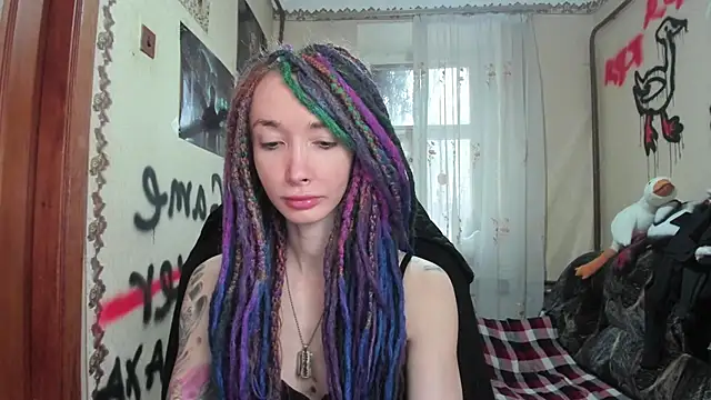 Snapshot of Roxy_Silver chatting on 01-23-25, 11:04 Roxy Silver online show from 01-23-25, 11:04