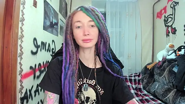 Snapshot of Roxy_Silver chatting on 02-09-25, 09:06 Roxy Silver online show from 02-09-25, 09:06