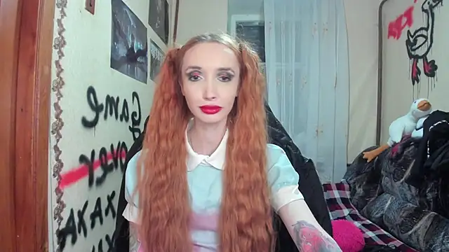 Snapshot of Roxy_Silver chatting on 02-24-25, 12:09 Roxy Silver online show from 02-24-25, 12:09