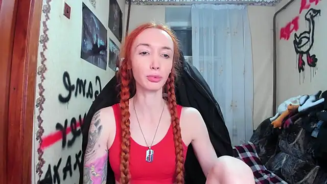 Snapshot of Roxy_Silver chatting on 03-20-25, 11:45 Roxy Silver online show from 03-20-25, 11:45