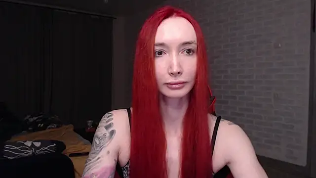 Roxy Silver online show from 05-21-26, 07:54