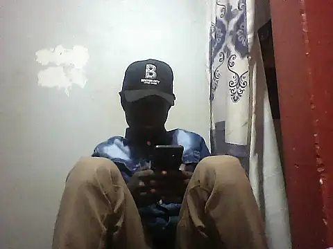 Snapshot of Javan_ chatting on 09-29-25, 05:12 Javan online show from 09-29-25, 05:12