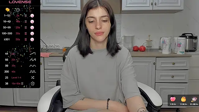 Snapshot of broosnica1 chatting on 12-19-24, 10:13 broosnica1 online show from 12-19-24, 10:13