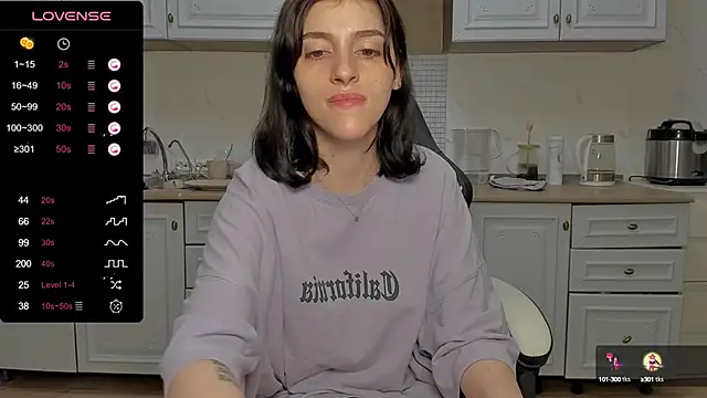Snapshot of broosnica1 chatting on 12-26-24, 10:26 broosnica1 online show from 12-26-24, 10:26